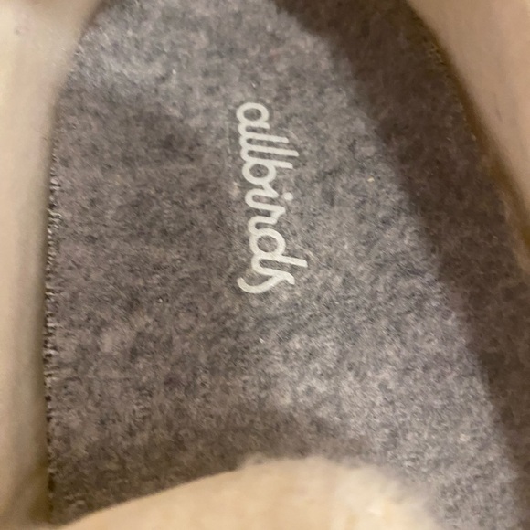 ALLBIRDS Wool Dwellers White Fuzzy Hard Sole Slippers - Picture 10 of 10
